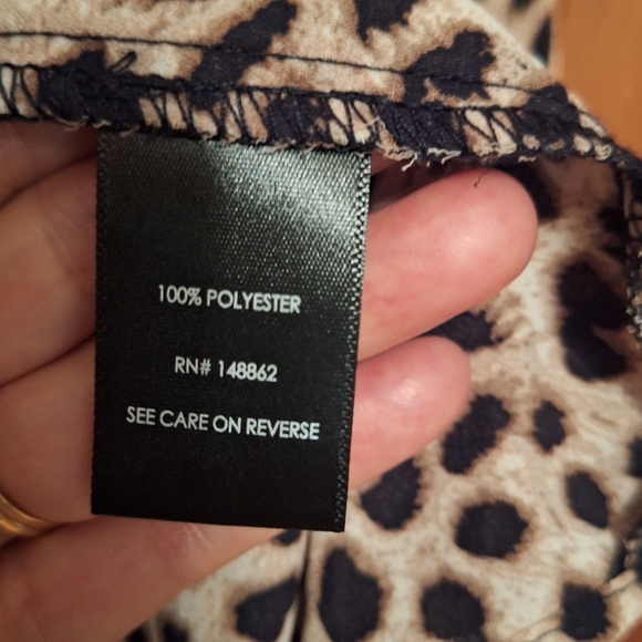Torrid Harper Blouse Women's Plus Size 3  V-Neck 3/4 Sleeve Animal Print exotic - Picture 4 of 5